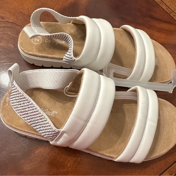 NWT Cat & Jack Sandals Girls size 2 bundle - Picture 1 of 2